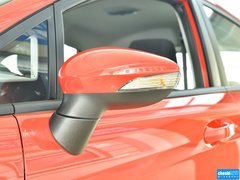 2013款 两厢 1.5L DCT 时尚型