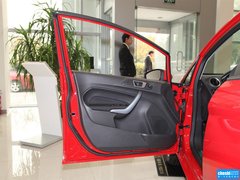 2013款 两厢 1.5L DCT 时尚型
