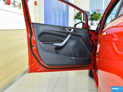 2013款 两厢 1.5L DCT 时尚型