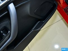 2013款 两厢 1.5L DCT 时尚型