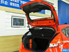 2013款 两厢 1.5L DCT 时尚型