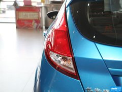 2013款 两厢 1.5L DCT 时尚型