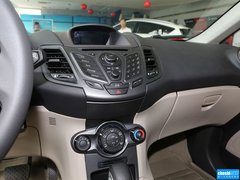 2013款 两厢 1.5L DCT 时尚型