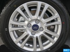 2013款 两厢 1.5L DCT 时尚型