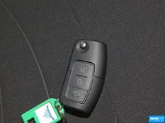 2013款 两厢 1.5L DCT 时尚型