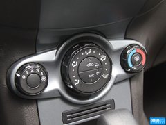 2013款 两厢 1.5L DCT 时尚型