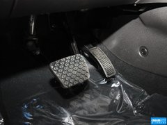 2013款 两厢 1.5L DCT 时尚型