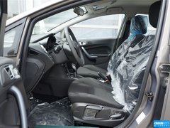 2013款 两厢 1.5L DCT 时尚型