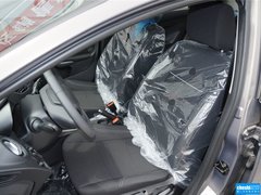 2013款 两厢 1.5L DCT 时尚型