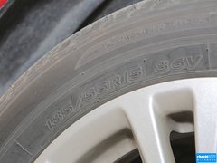 2013款 两厢 1.5L 手动 时尚型