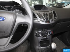 2013款 兩廂 1.5L 手動(dòng) 時(shí)尚型