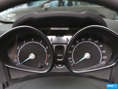 2013款 兩廂 1.5L 手動(dòng) 時(shí)尚型