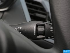 2013款 兩廂 1.5L 手動(dòng) 時(shí)尚型