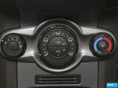 2013款 兩廂 1.5L 手動(dòng) 時(shí)尚型