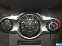 2013款 兩廂 1.5L 手動(dòng) 時(shí)尚型
