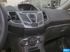 2013款 兩廂 1.5L 手動(dòng) 時(shí)尚型