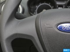 2013款 兩廂 1.5L 手動(dòng) 時(shí)尚型
