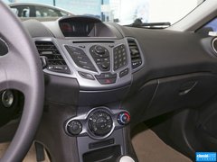 2013款 兩廂 1.5L 手動(dòng) 時(shí)尚型
