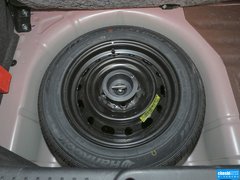 2013款 两厢 1.5L 手动 时尚型