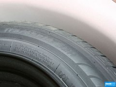 2013款 两厢 1.5L 手动 时尚型