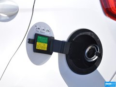 2013款 两厢 1.5L 手动 时尚型