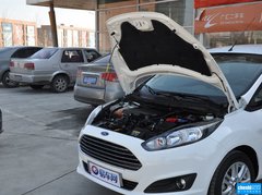2013款 两厢 1.5L 手动 时尚型