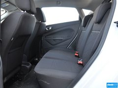 2013款 两厢 1.5L 手动 时尚型