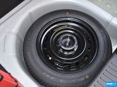 2013款 两厢 1.5L 手动 时尚型
