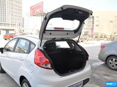 2013款 两厢 1.5L 手动 时尚型