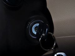2011款 2.7L 自动 两驱精英版5座