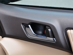 2011款 2.7L 自动 两驱精英版5座