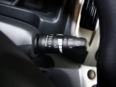 2013款 1.6L 手动 尊雅型 国V 7座
