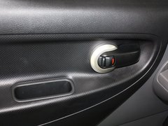 2013款 1.6L 手动 豪华型 国V 7座