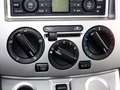 2013款 1.6L 手动 豪华型 国V 7座