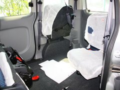 2013款 1.6L 手动 豪华型 国V 7座