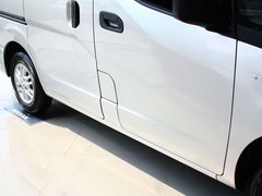2013款 1.6L 手动 豪华型 国V 7座