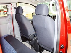 2013款 1.6L 手动 豪华型 国V 7座