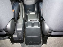 2013款 1.6L 手动 豪华型 国V 7座