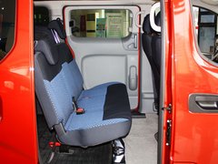 2013款 1.6L 手动 豪华型 国V 7座