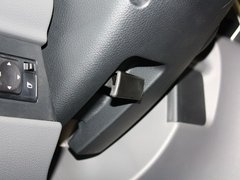 2013款 1.6L 手动 豪华型 国V 7座