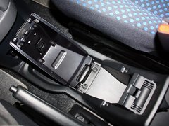 2013款 1.6L 手动 豪华型 国V 7座