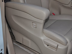 2012款 3.5L 自动 尊贵版 7座