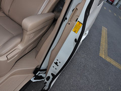 2012款 3.5L 自动 尊贵版 7座