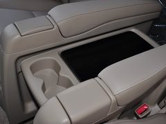 2012款 3.5L 自动 尊贵版 7座