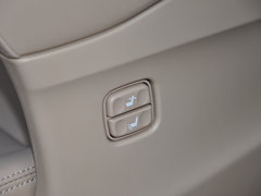 2012款 3.5L 自动 尊贵版 7座