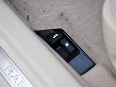 2013款 1.8T 自动 精英型