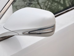 2013款 1.8T 自动 精英型