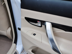 2013款 1.8T 自动 精英型