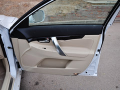 2013款 1.8T 自动 精英型
