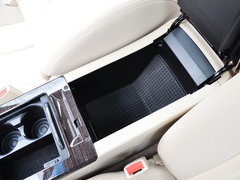 2013款 1.8T 自动 精英型